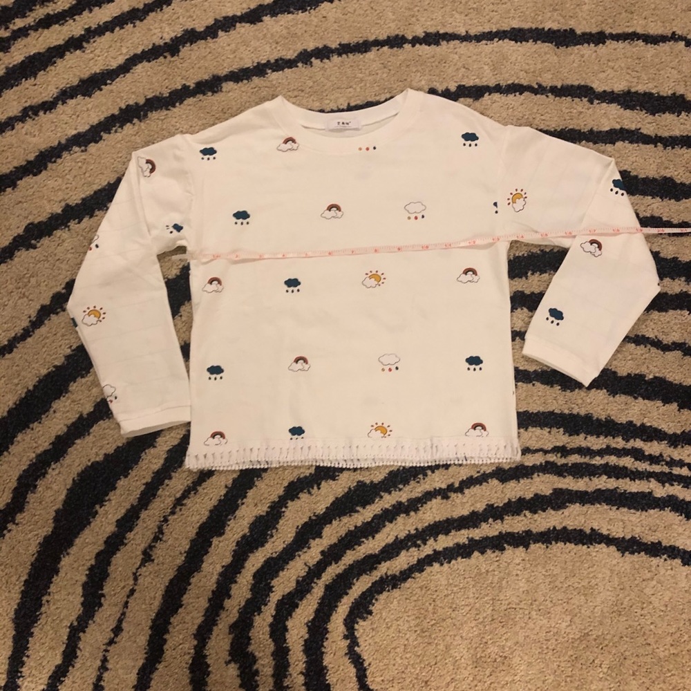 ***SOLD***White sweater/ shirt